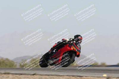 media/Dec-01-2025-Moto Forza (Mon) [[2daa91e15f]]/2-Intermediate Group/Session 2 Turn 9 Entry/